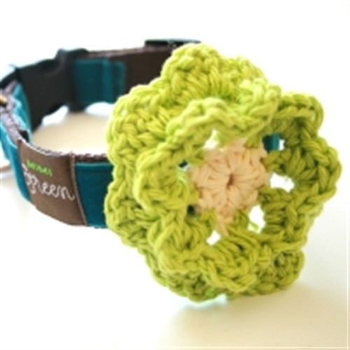 Crochet dog collar flower sale